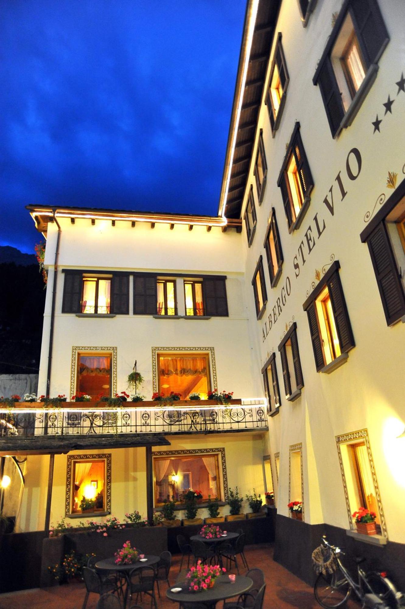 Albergo Stelvio Μπόρμιο Εξωτερικό φωτογραφία
