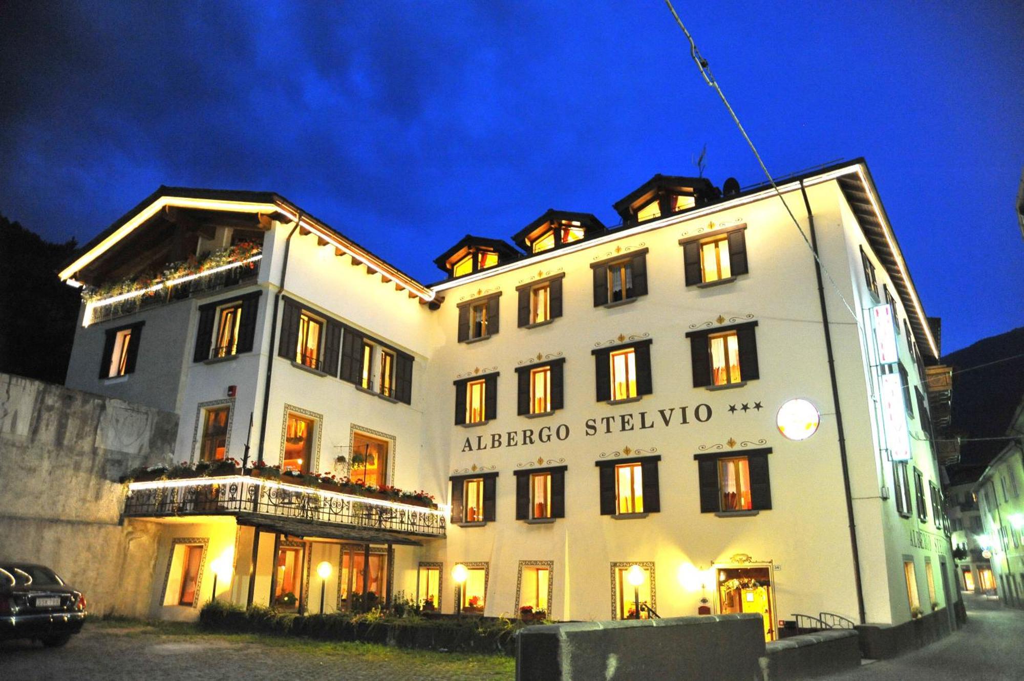 Albergo Stelvio Μπόρμιο Εξωτερικό φωτογραφία