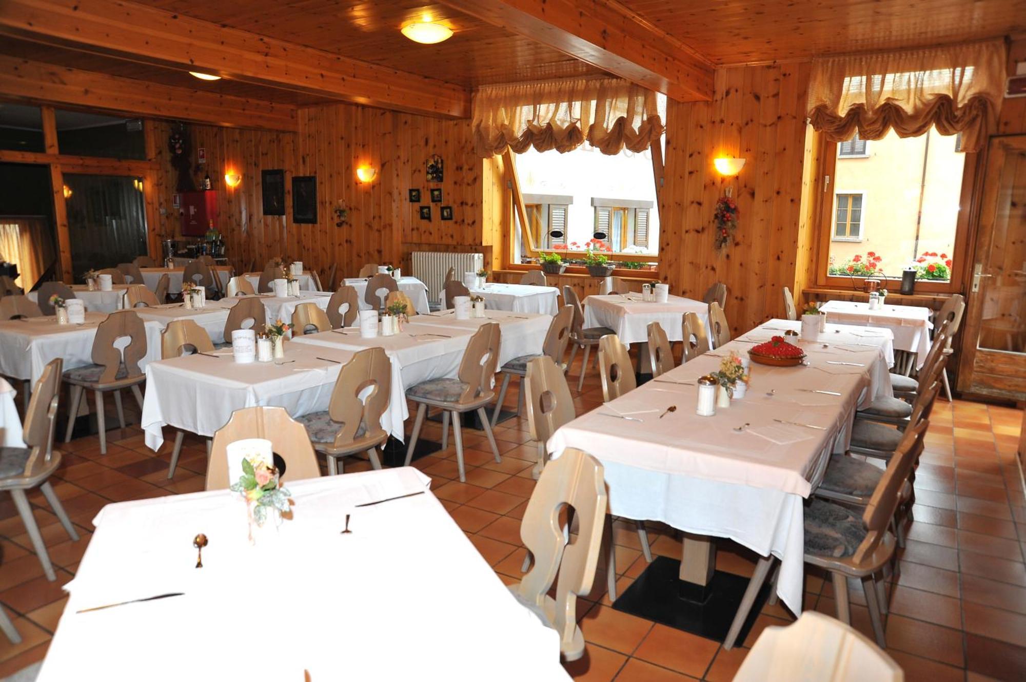Albergo Stelvio Μπόρμιο Εξωτερικό φωτογραφία
