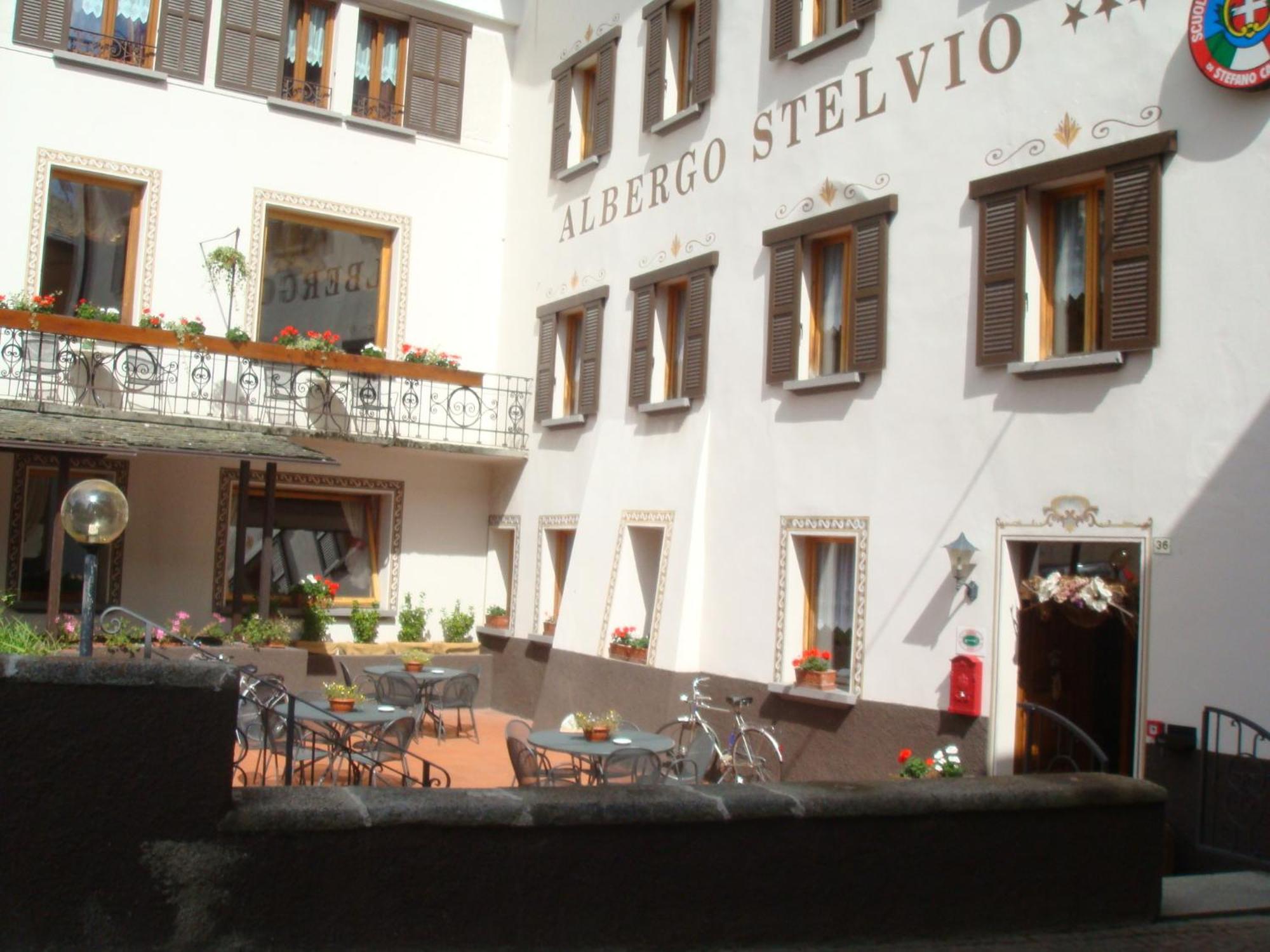 Albergo Stelvio Μπόρμιο Εξωτερικό φωτογραφία