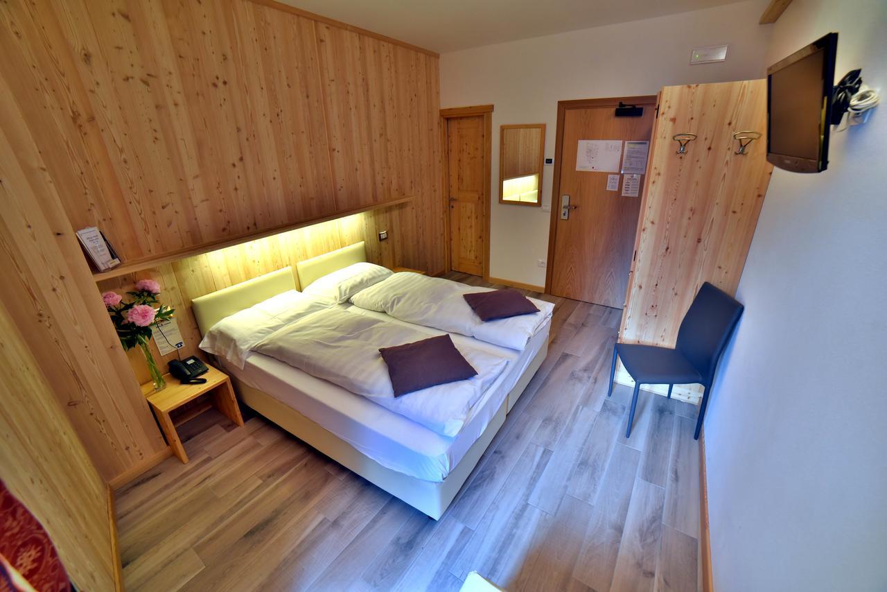 Albergo Stelvio Μπόρμιο Εξωτερικό φωτογραφία